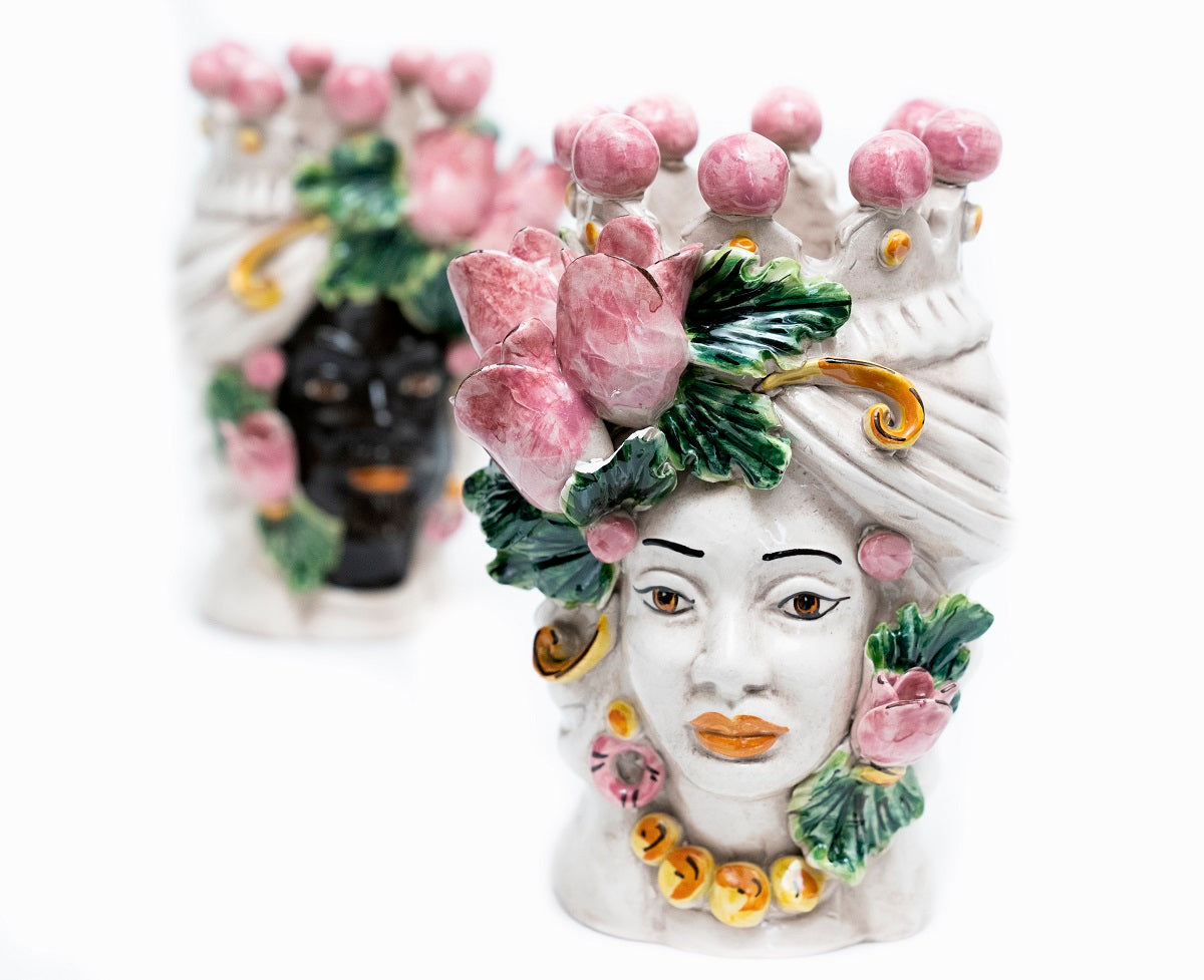 Coppia teste di moro in ceramica siciliana di Caltagirone h20cm art. tulipani rosa