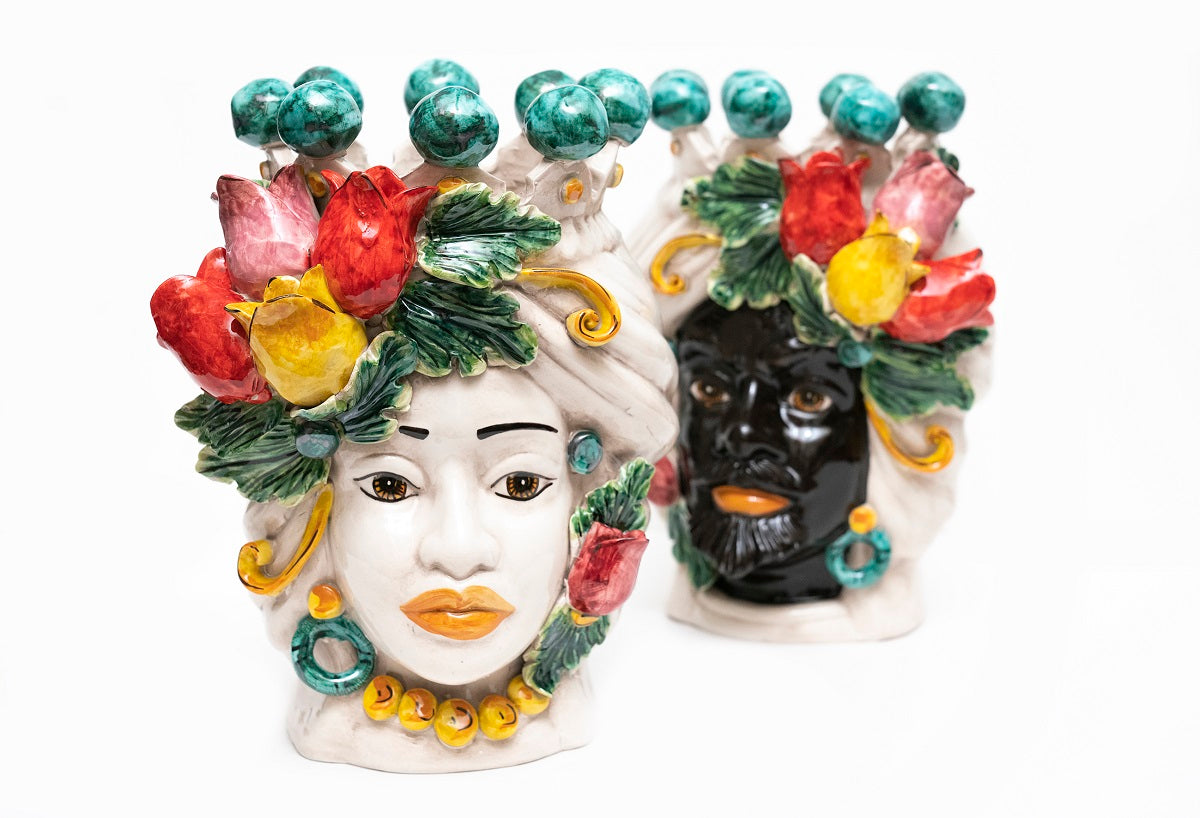 Coppia teste di moro in ceramica siciliana di Caltagirone h30cm art. tulipani colorati