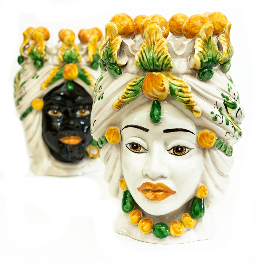 Coppia teste di moro in ceramica siciliana di Caltagirone h30cm art. giallo siciliano