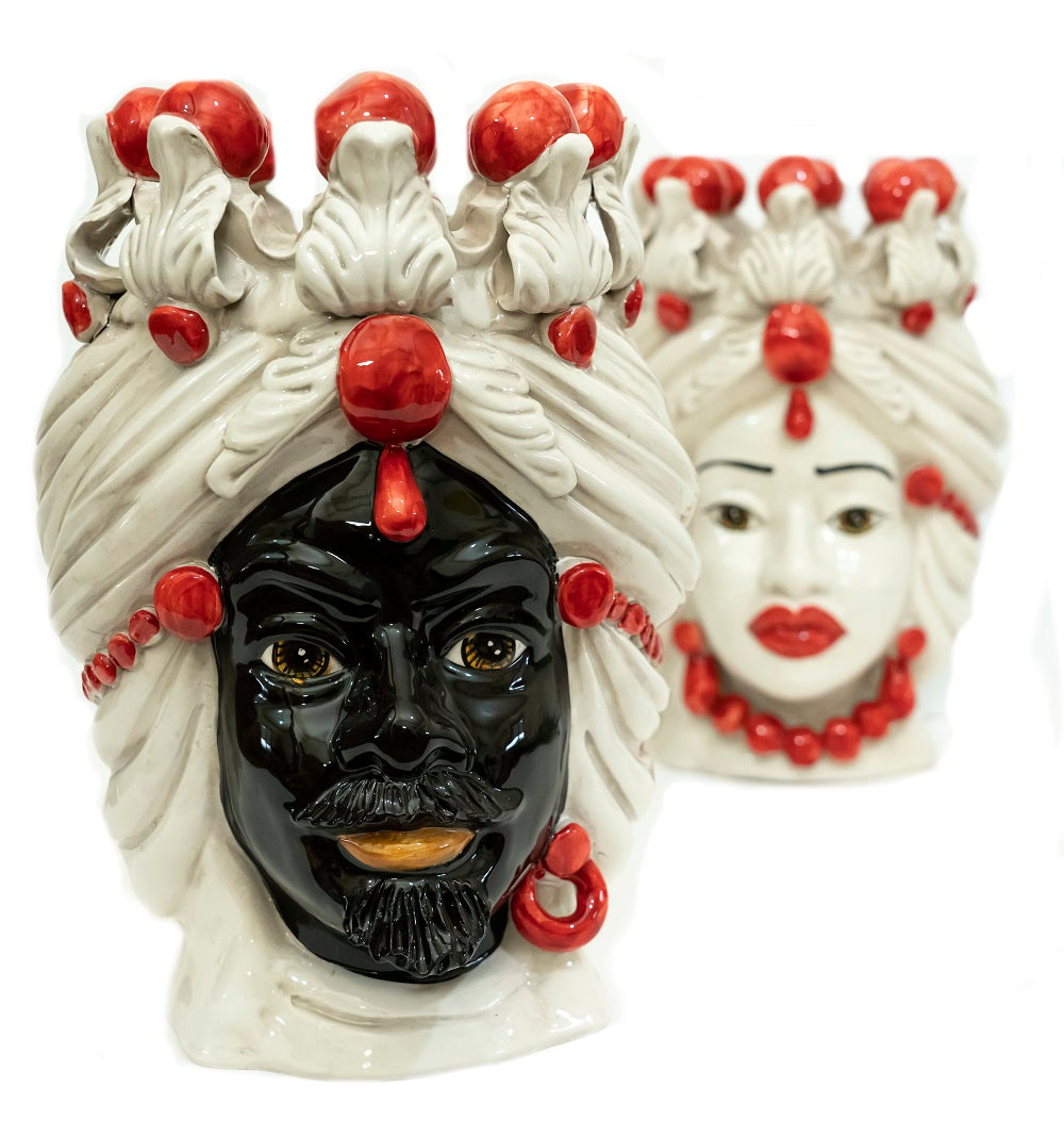 Coppia teste di moro in ceramica siciliana di Caltagirone h30cm art. rosso