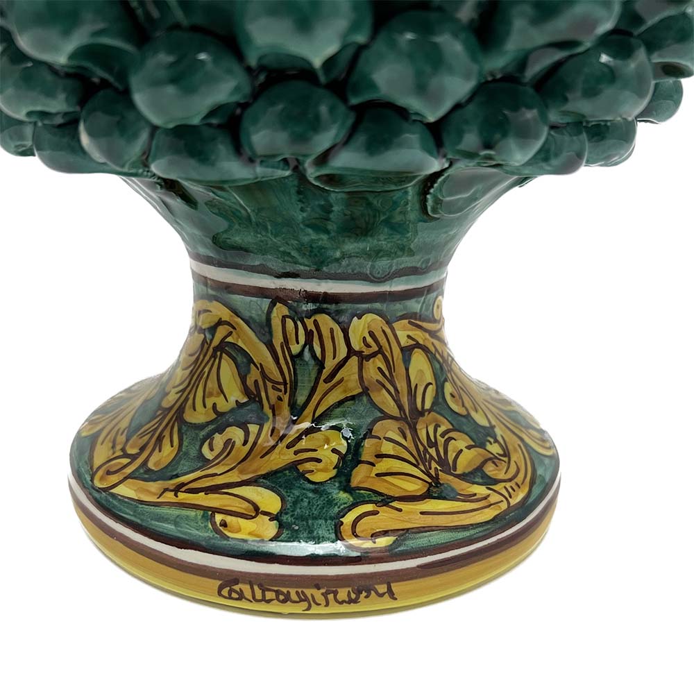 Pigna decorativa in ceramica di Caltagirone dipinta e decorata a mano verde H 30 cm