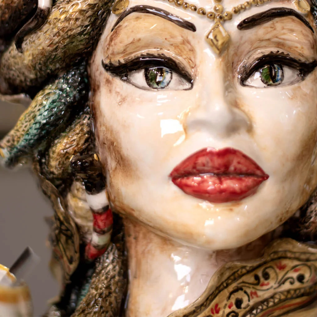 Testa di moro donna medusa pezzo unico in edizione limitata ceramica di Caltagirone