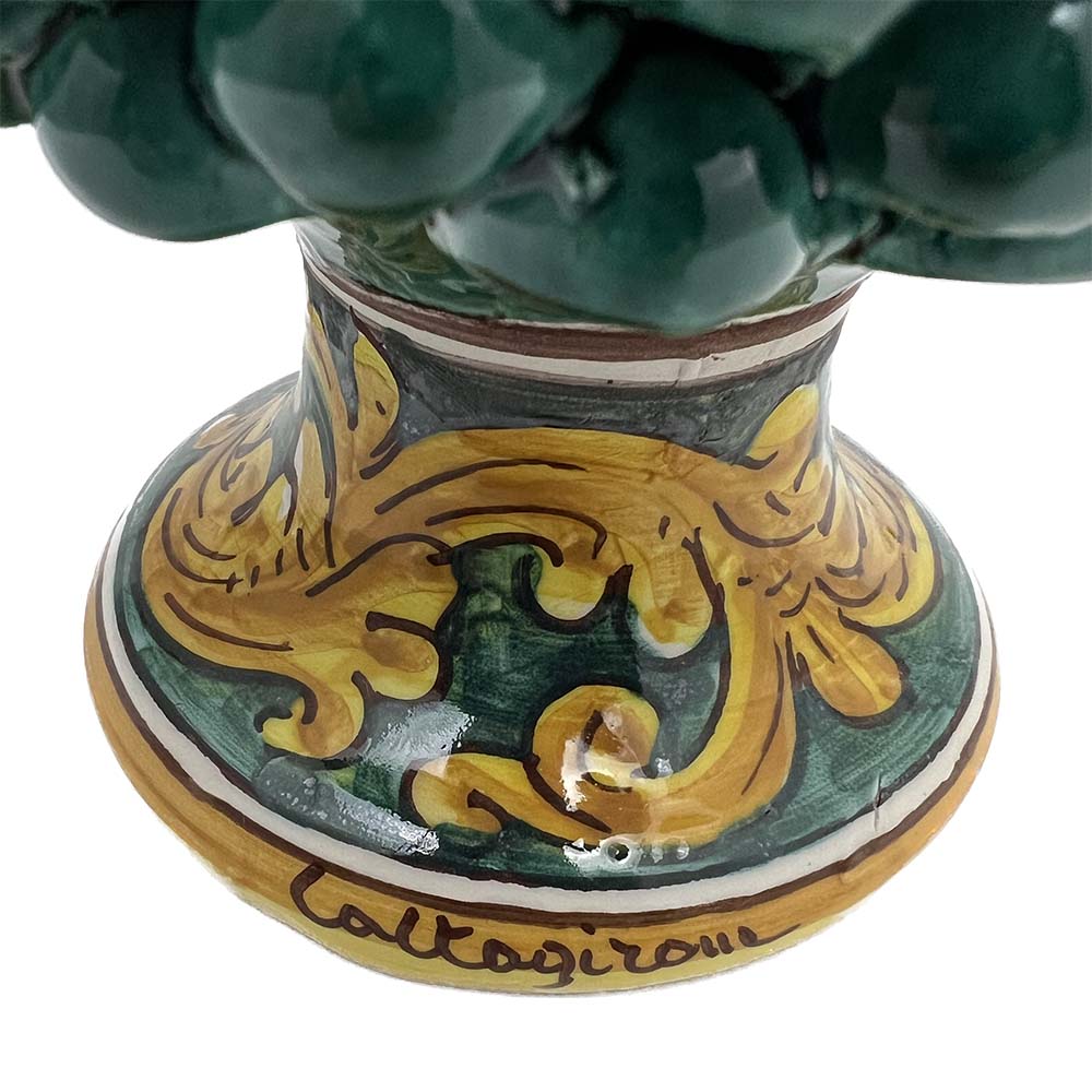 Pigna decorativa in ceramica di Caltagirone dipinta e decorata a mano verde H 21 cm
