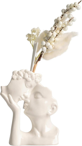 Profumatore coppietta bacio stilizzata in porcellana bomboniera per matrimonio Harmony PRMT25033