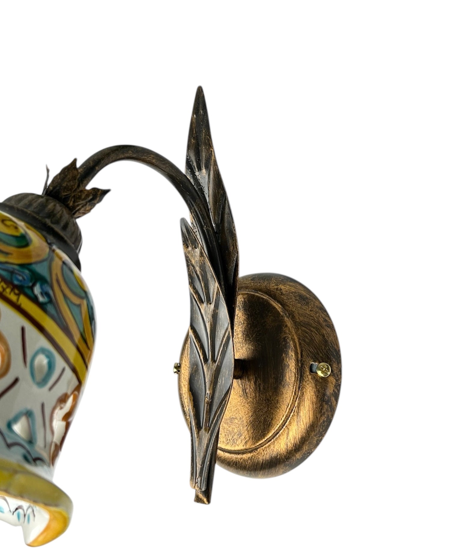 Applique da parete a 1 luce in ferro battuto e ceramica realizzato e decorato artigianalmente a mano art. gomes