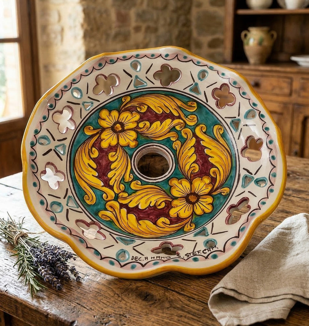 Piatto in ceramica per lampadario decorato realizzato e firmato a mano sospensione art. giulia