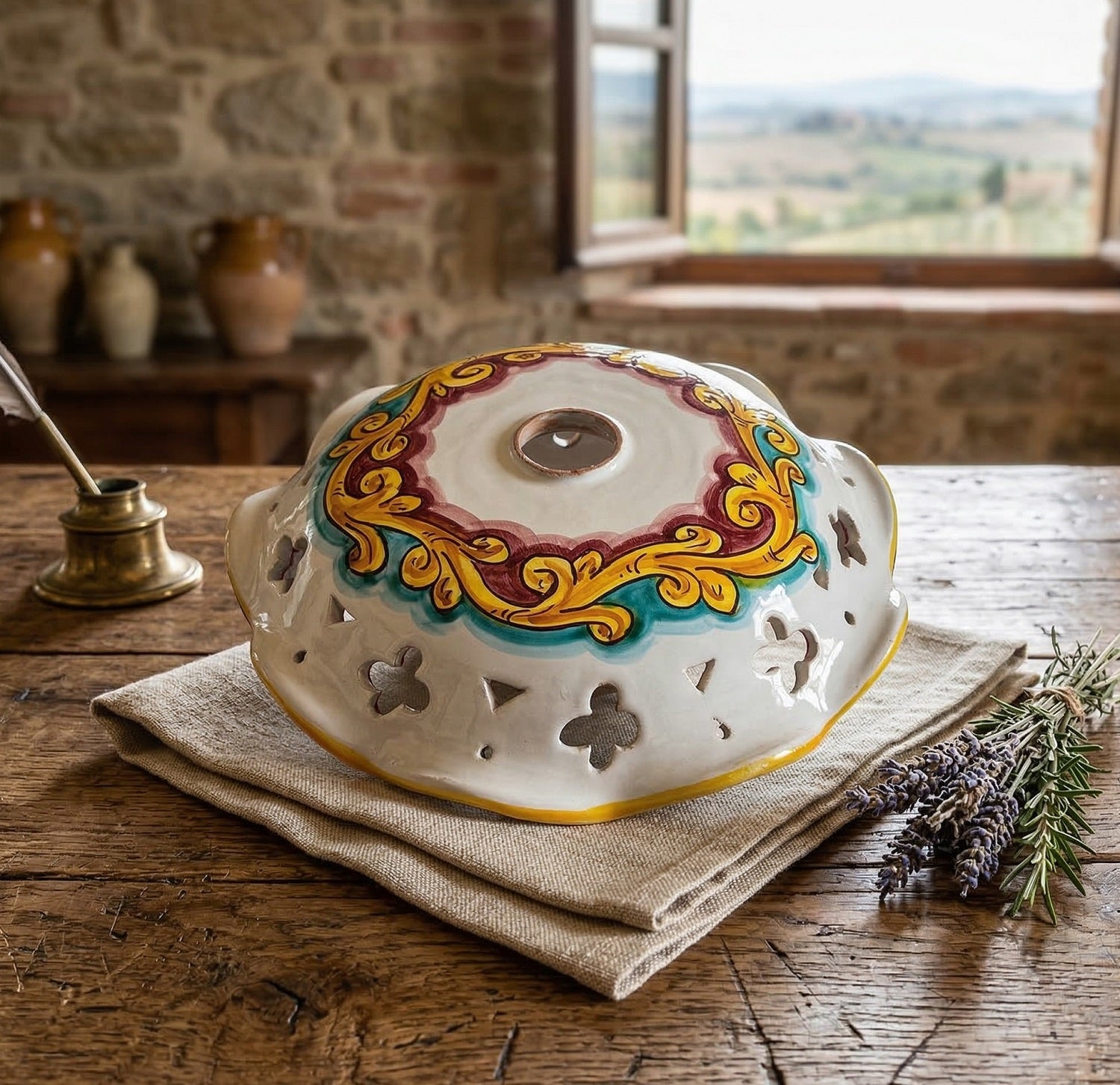 Piatto in ceramica per lampadario decorato realizzato e firmato a mano sospensione art. giulia