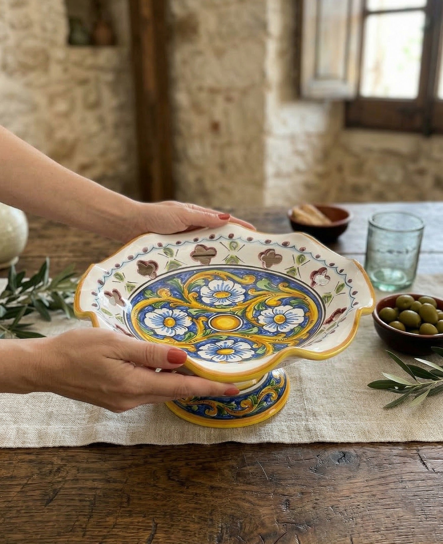 Centrotavola alzata media in ceramica decorata a mano da ceramisti siciliani barocco art 4