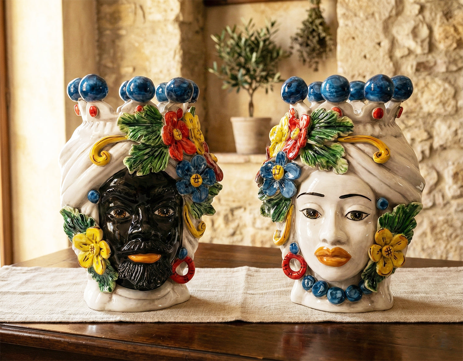 Pair of Sicilian ceramic Moor's heads from Caltagirone h30cm art. flowers 
