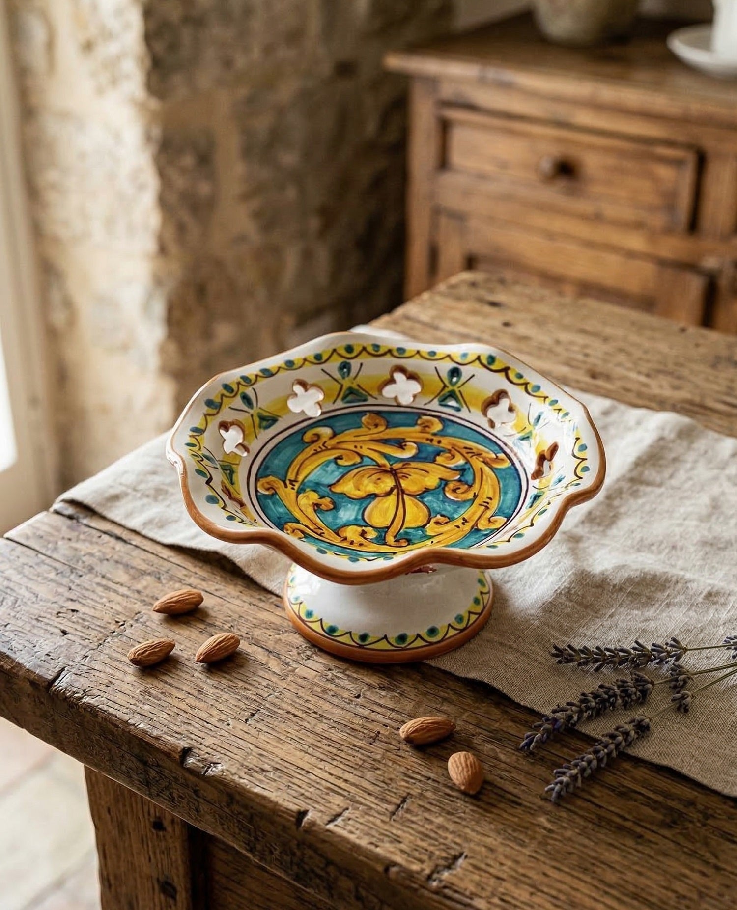 Small ceramic centerpiece decorated by hand by Sicilian ceramists Gianluca Art 5