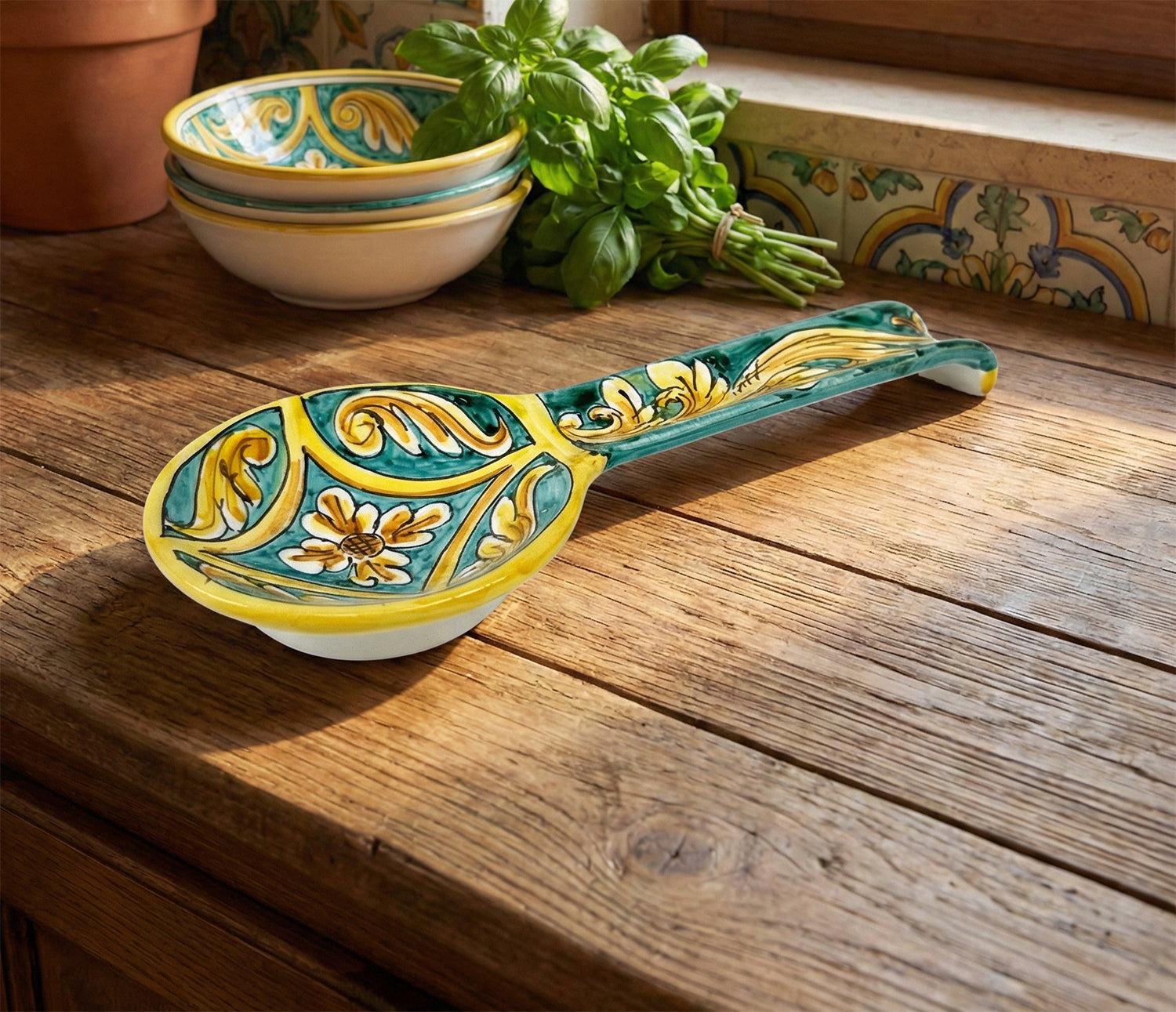 Poggiamestolo in Ceramica Siciliana di Caltagirone Decorato a Mano Artigianalmente Rombo Verde
