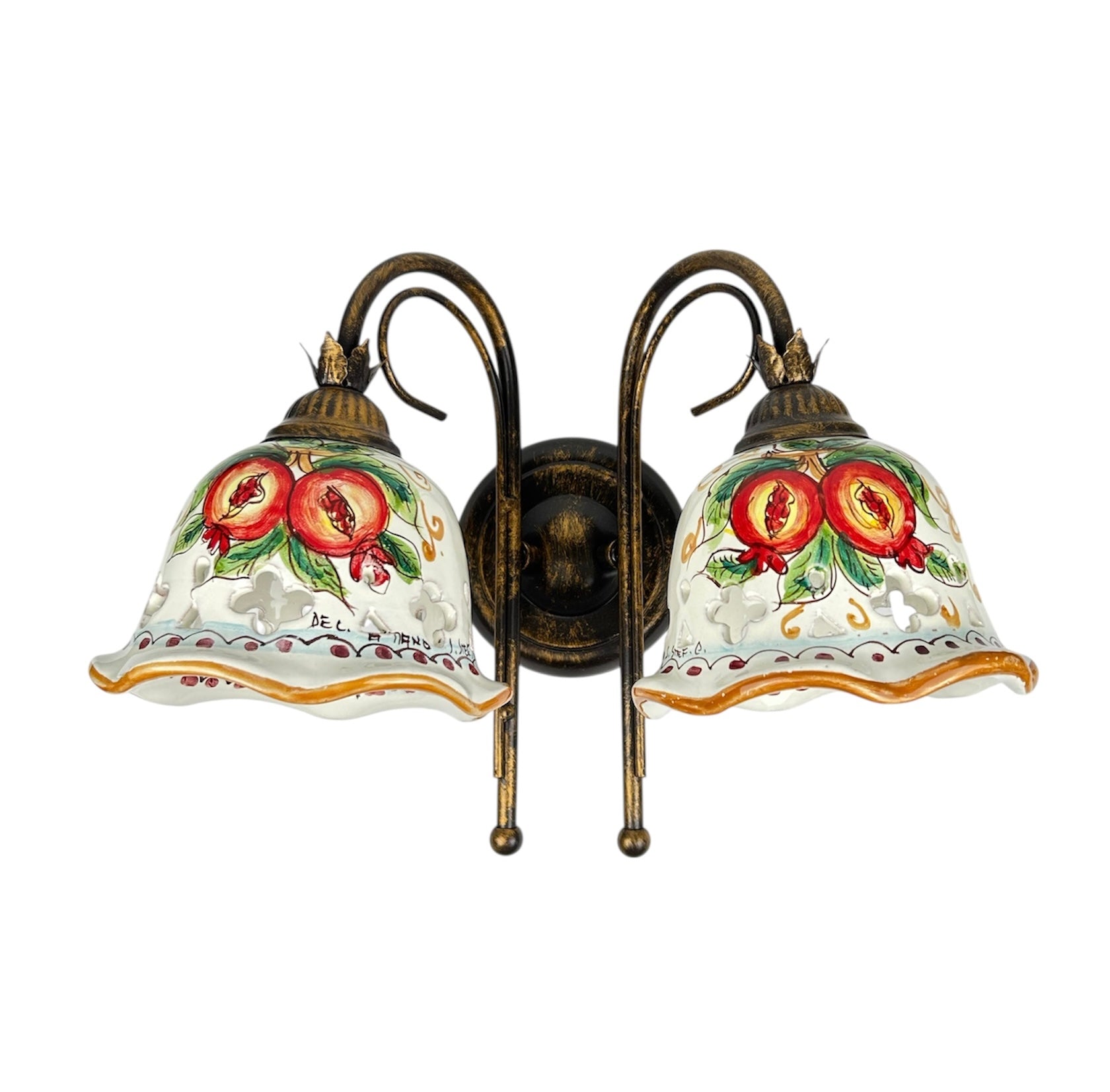 Applique da parete a 2 luci in ferro battuto e ceramica siciliana realizzato e decorato artigianalmente a mano art. melograno