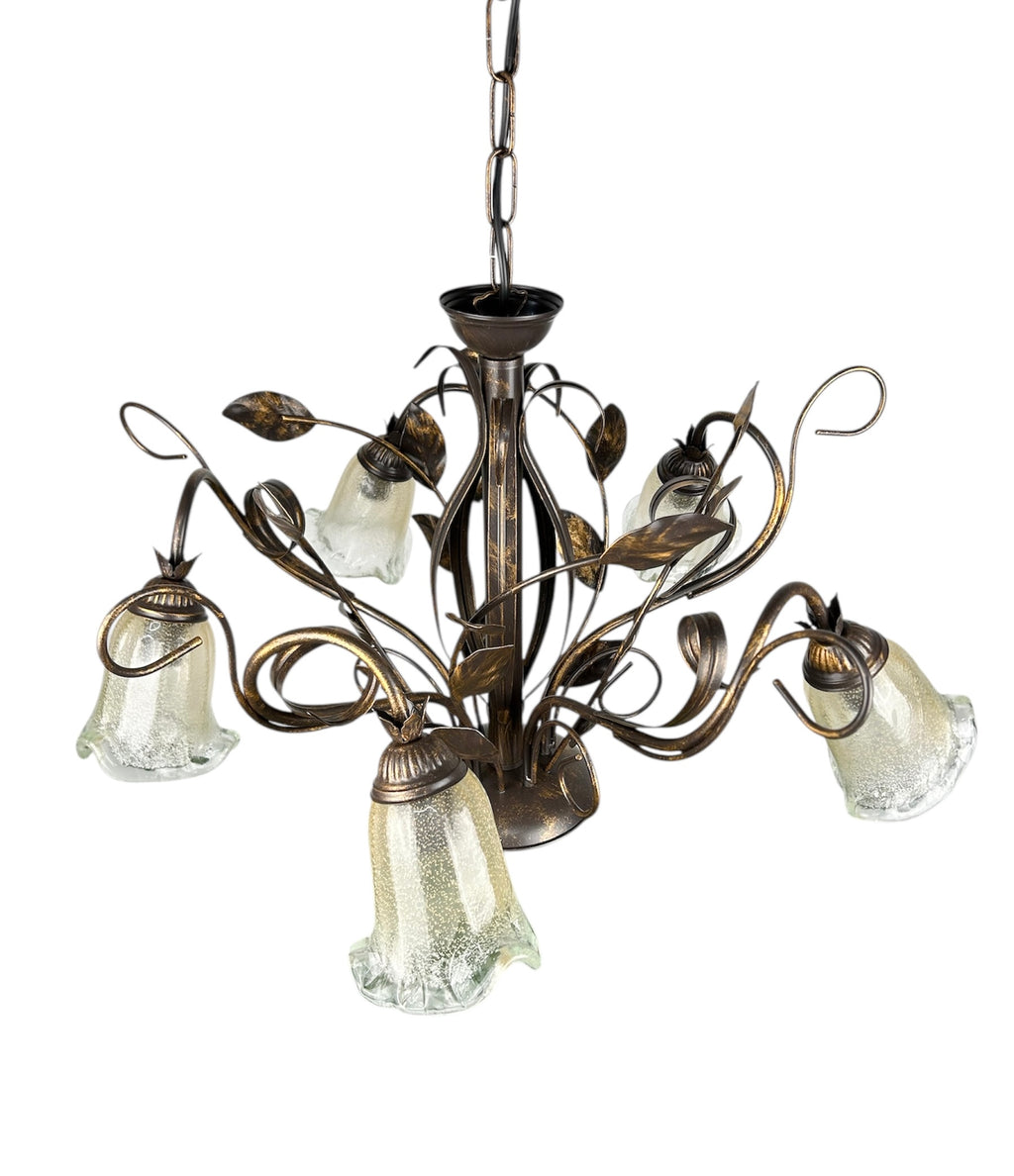 Lampadario a 5 luci classico in ferro battuto e vetro realizzato e decorato artigianalmente coll. cox