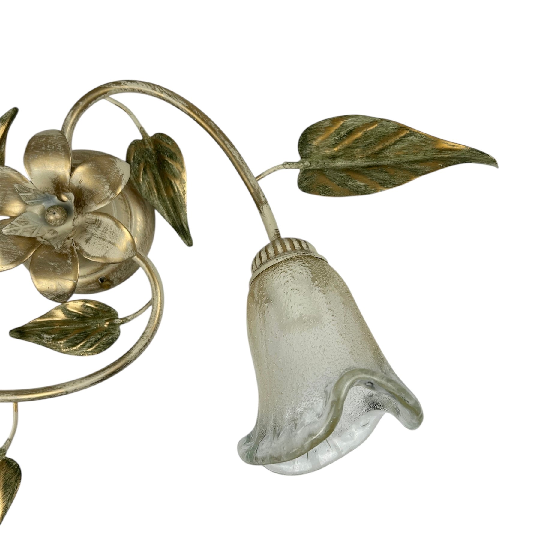 Plafoniera da soffitto classica a 3 luci in ferro battuto e vetro realizzata e decorata artigianalmente coll. steven