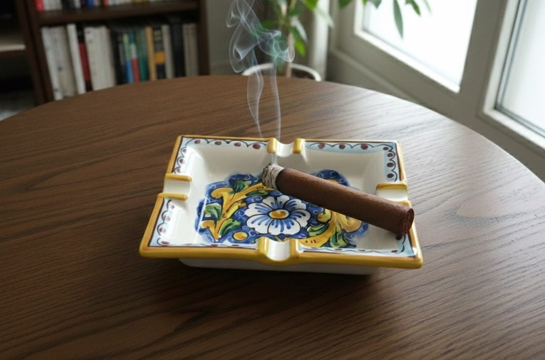Portacenere in ceramica decorata a mano da ceramisti siciliani barocco art 27