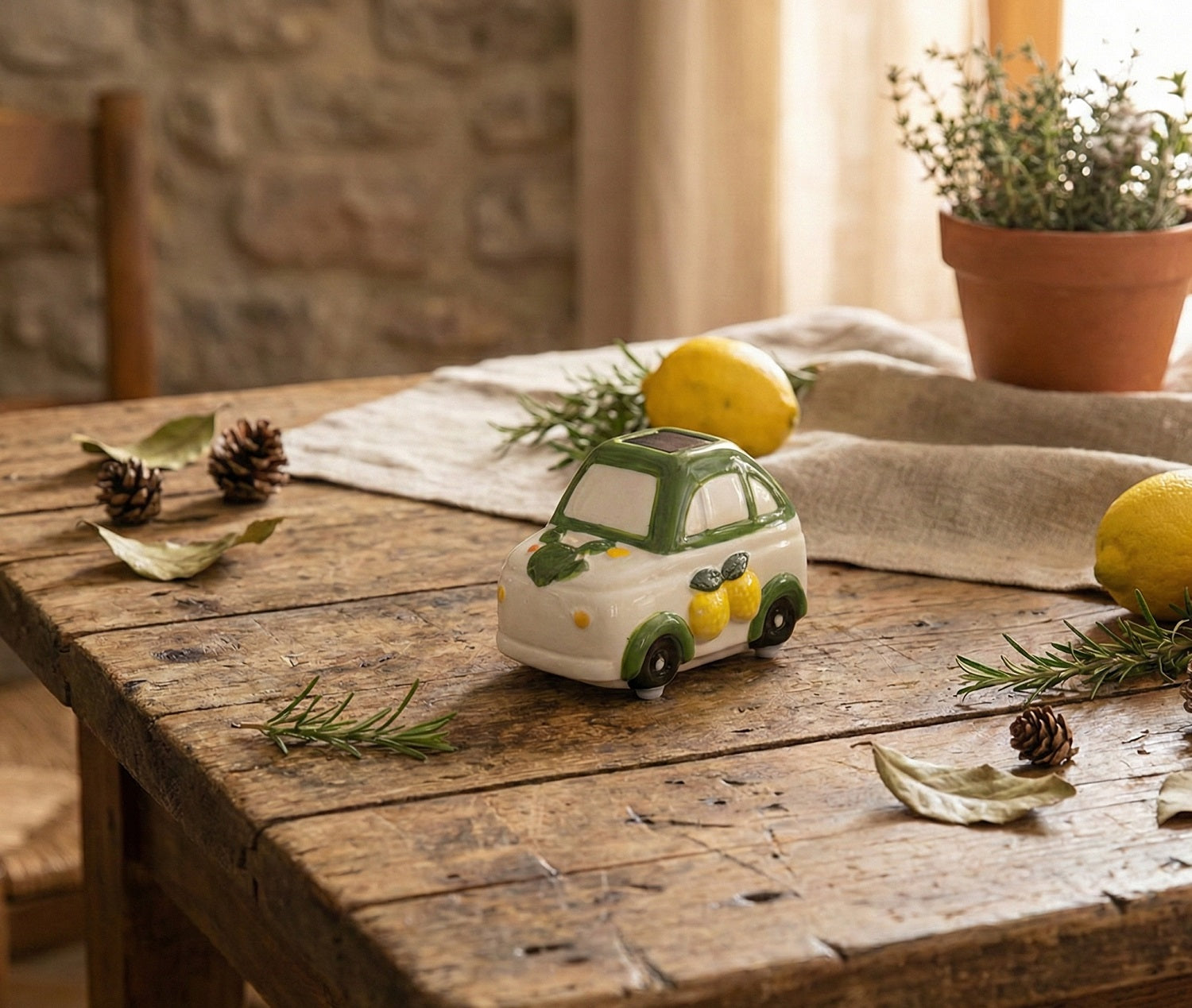 Bomboniera matrimonio auto stile siciliano decorata in ceramica harmony PRCM23099