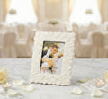 Bomboniera matrimonio portafoto in porcellana bianco decorato con rose harmony PRMT23293