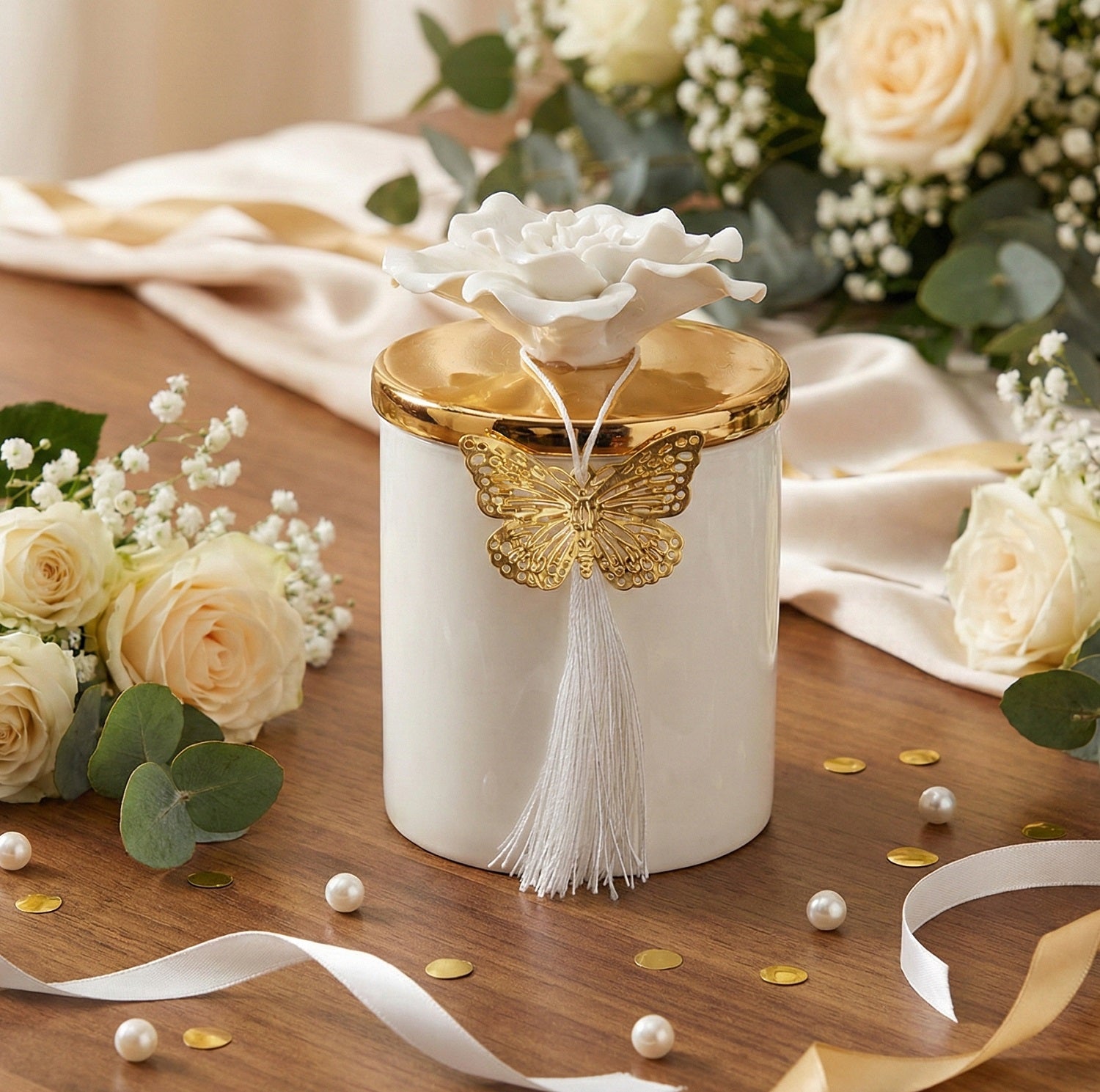 Bomboniera matrimonio scatola in porcellana decorata con candela profumata bianco e oro harmony PRMT24004
