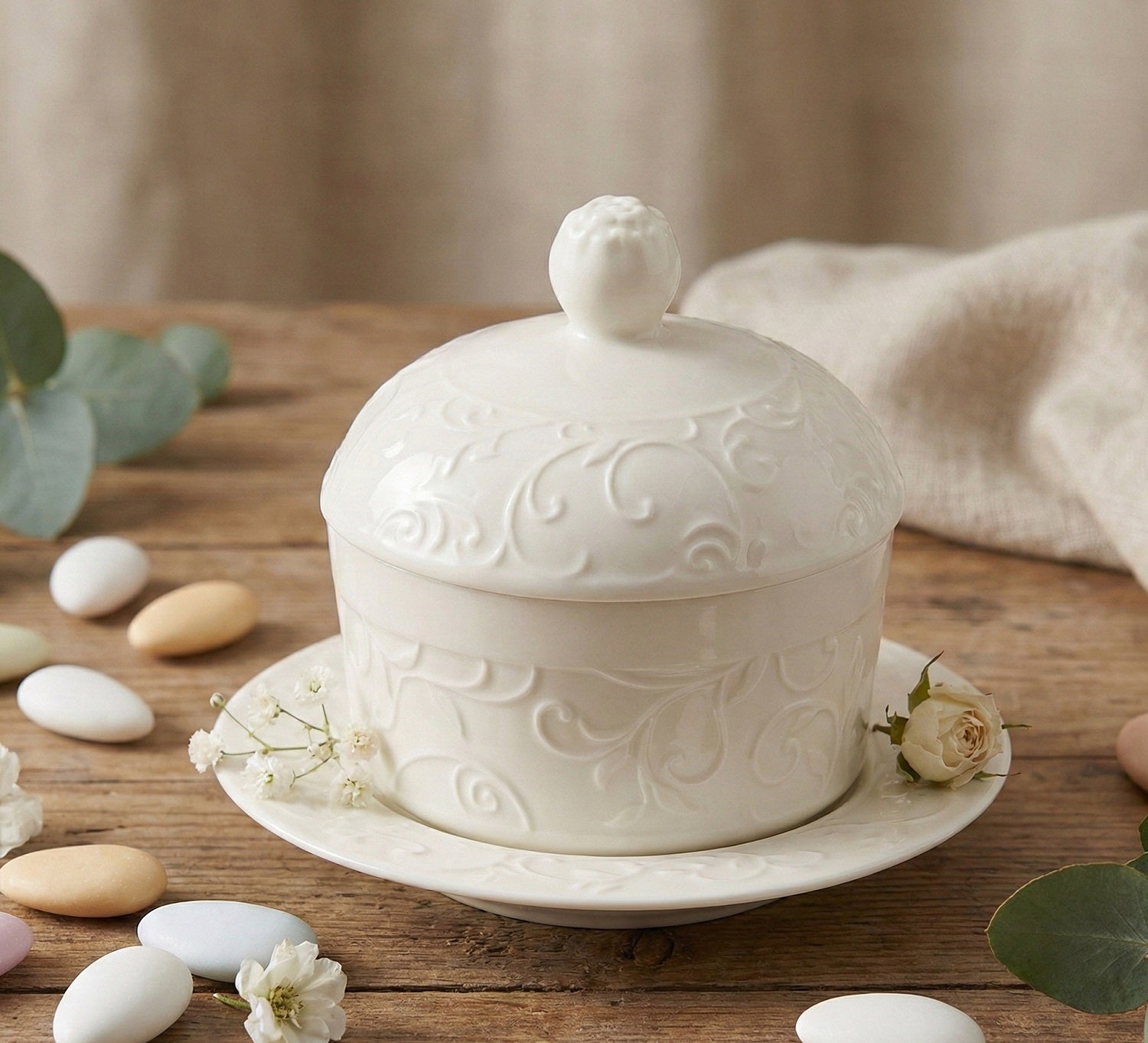 Bomboniera matrimonio formaggiera con piattino in porcellana bianco harmony PRMT24206
