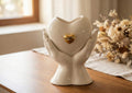 Porta candela mani con cuori in porcellana bomboniera per comunione, cresima, matrimonio Harmony PRMT25071