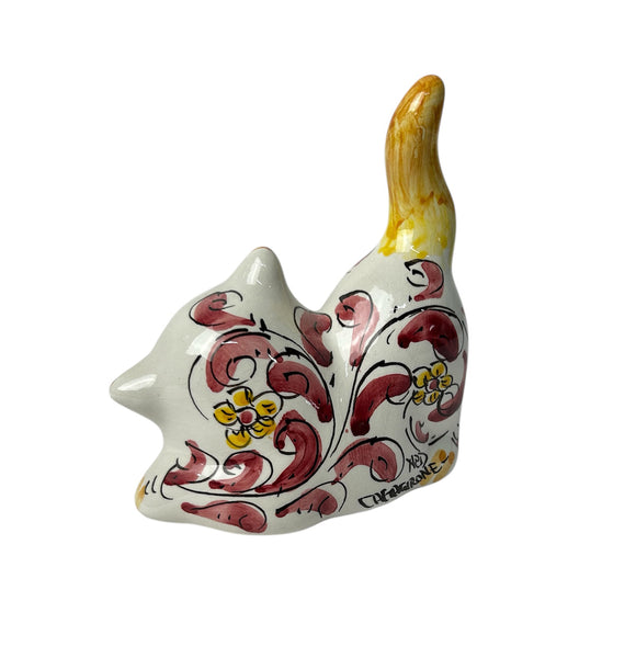 Gatto in ceramica di Caltagione realizzato a mano, animali portafortuna (ROSA)