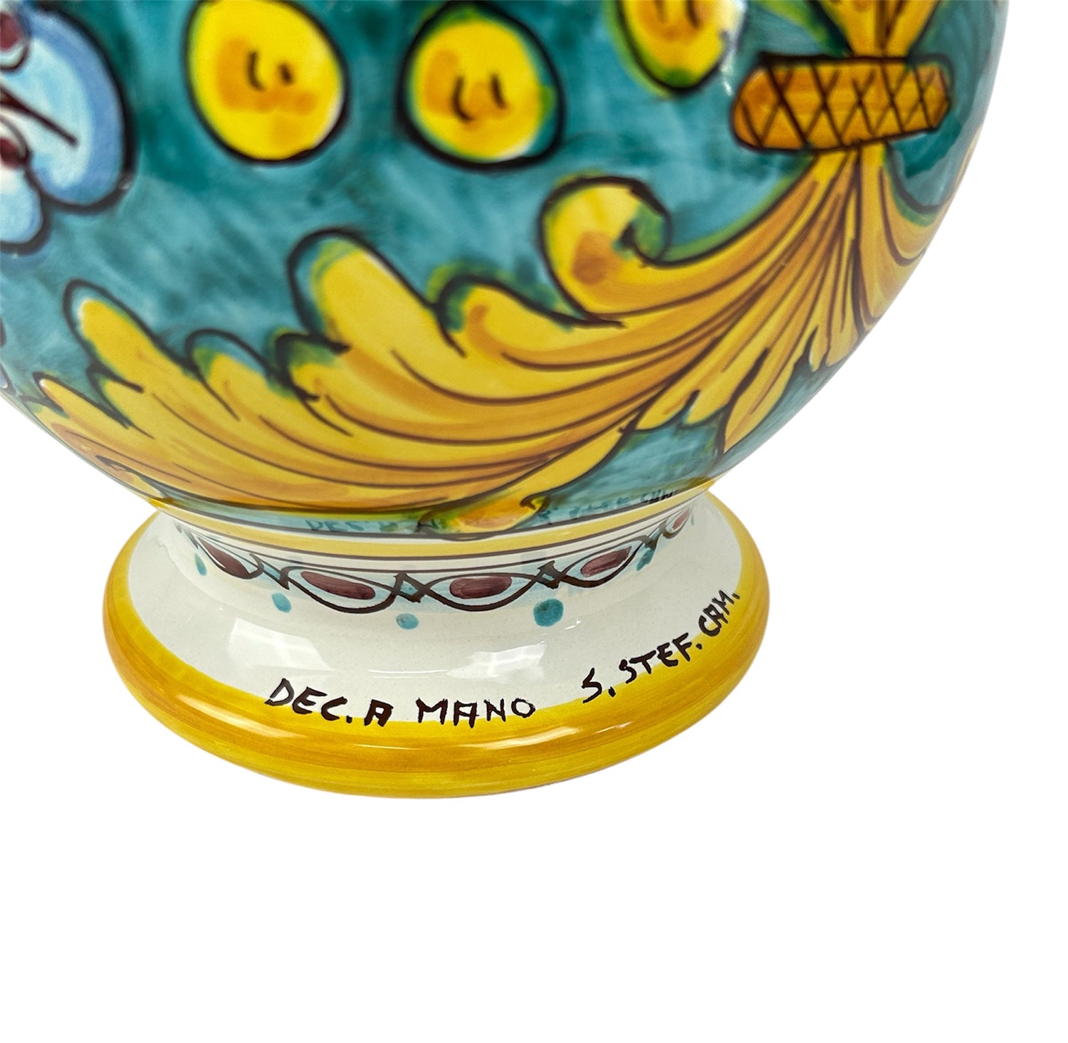Vaso lavorato in ceramica decorata a mano da ceramisti siciliani gomes art 29