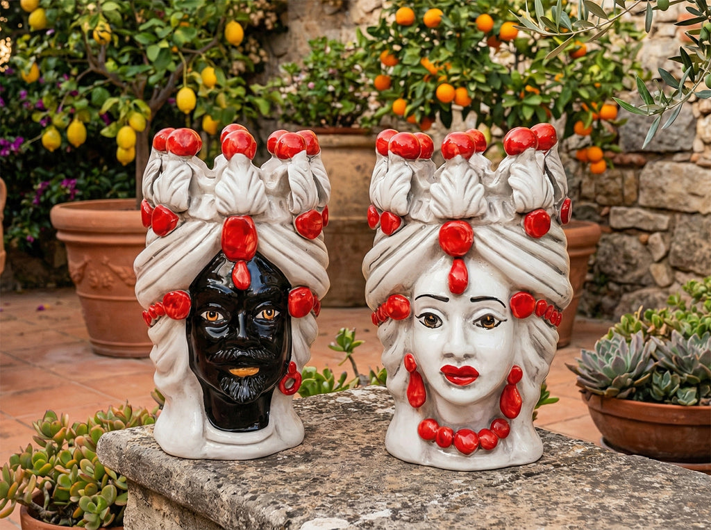 Coppia teste di moro in ceramica siciliana di Caltagirone h20cm art. rosso