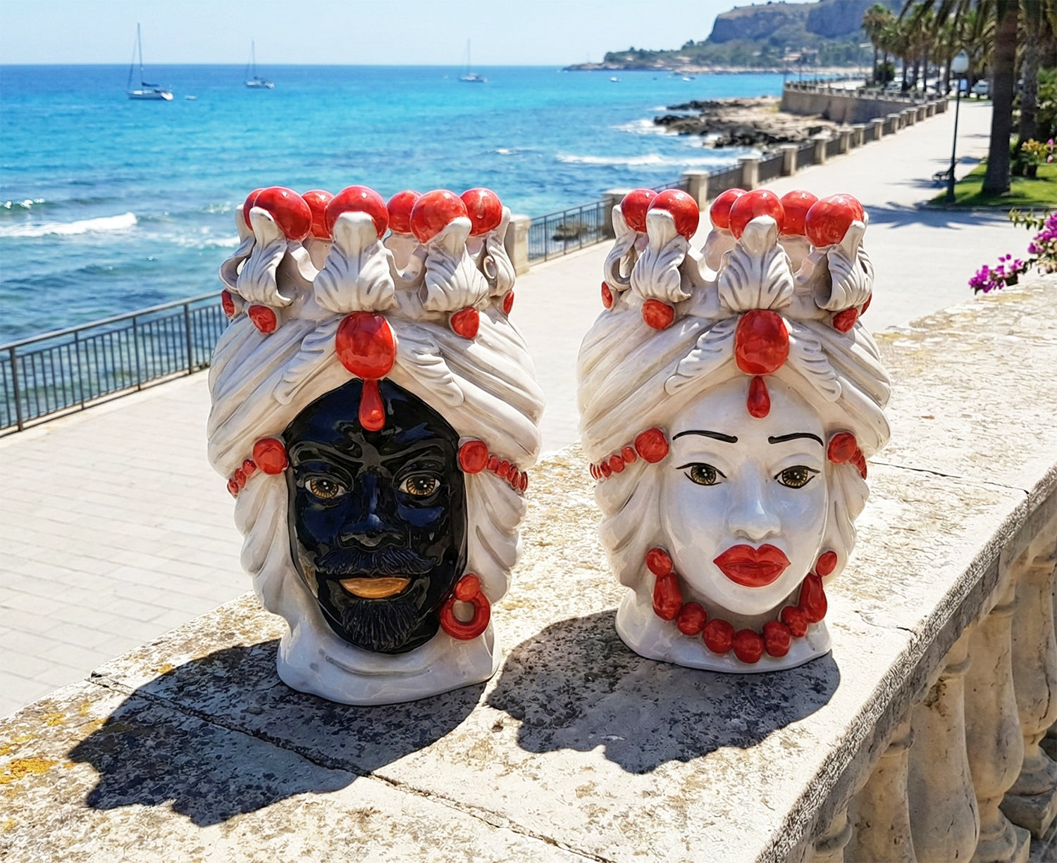 Pair of Sicilian ceramic Moor's heads from Caltagirone h30cm art. red 