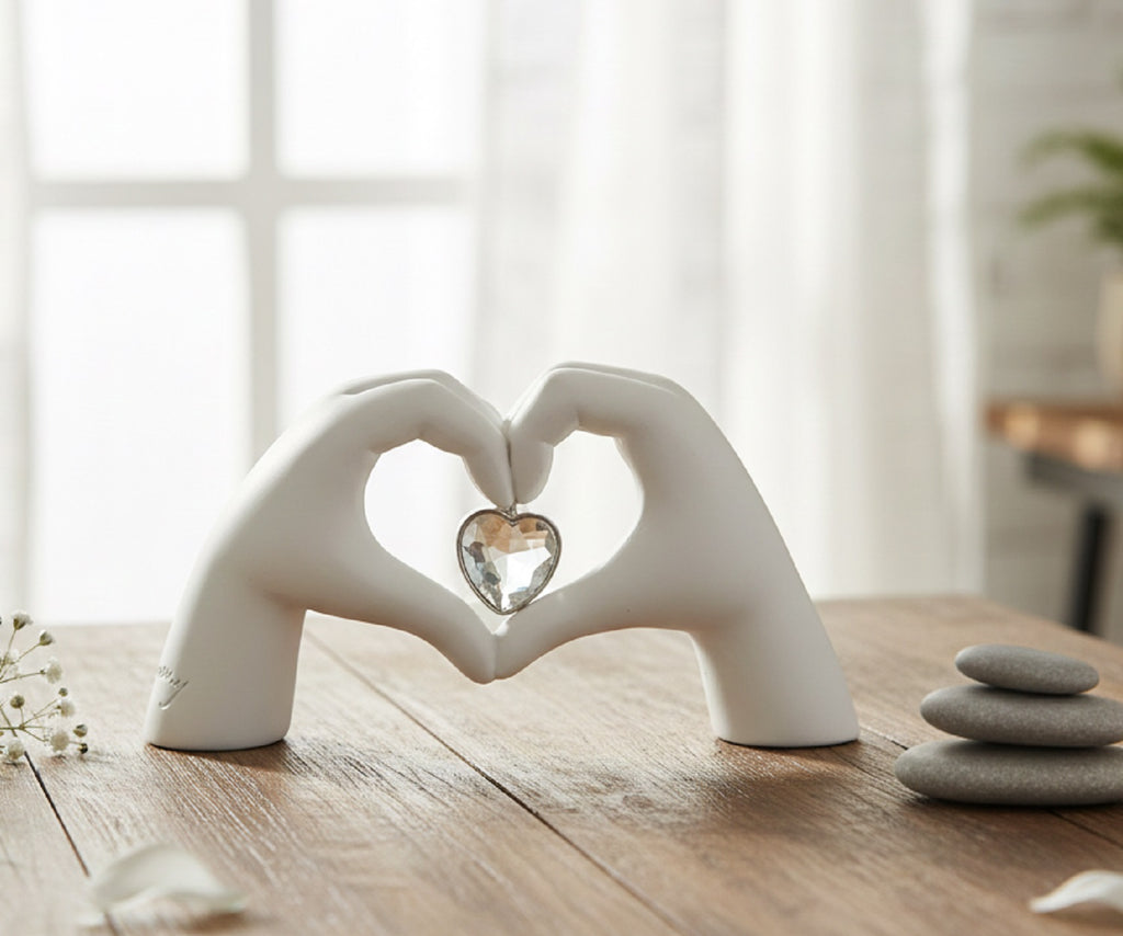Mani cuore in resina bianca bomboniera per matrimonio, ricorrenze, cresima, comunione, Harmony RSMT26068