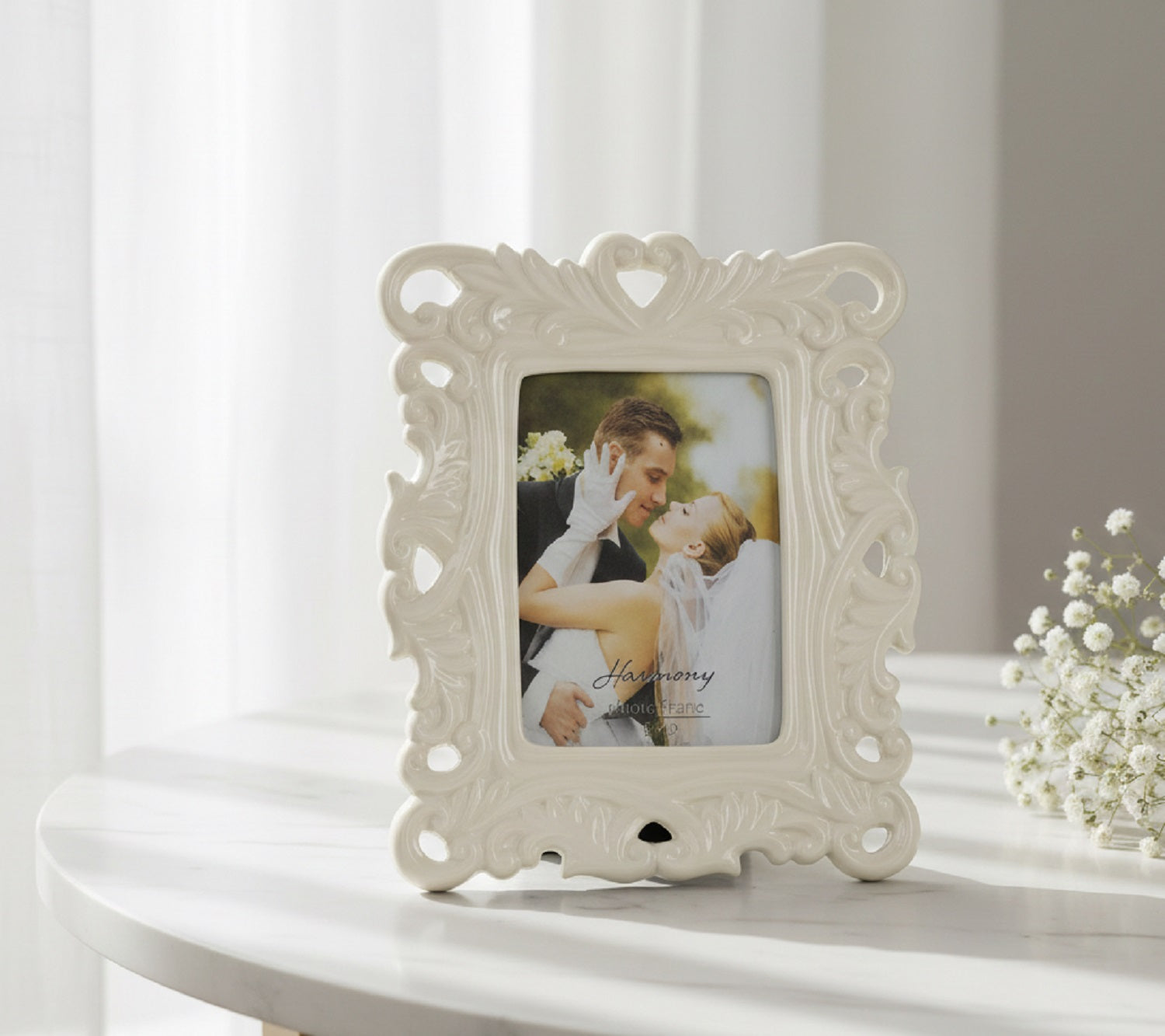 Bomboniera matrimonio portafoto elegante grande in porcellana decorato bianco harmony S2300P