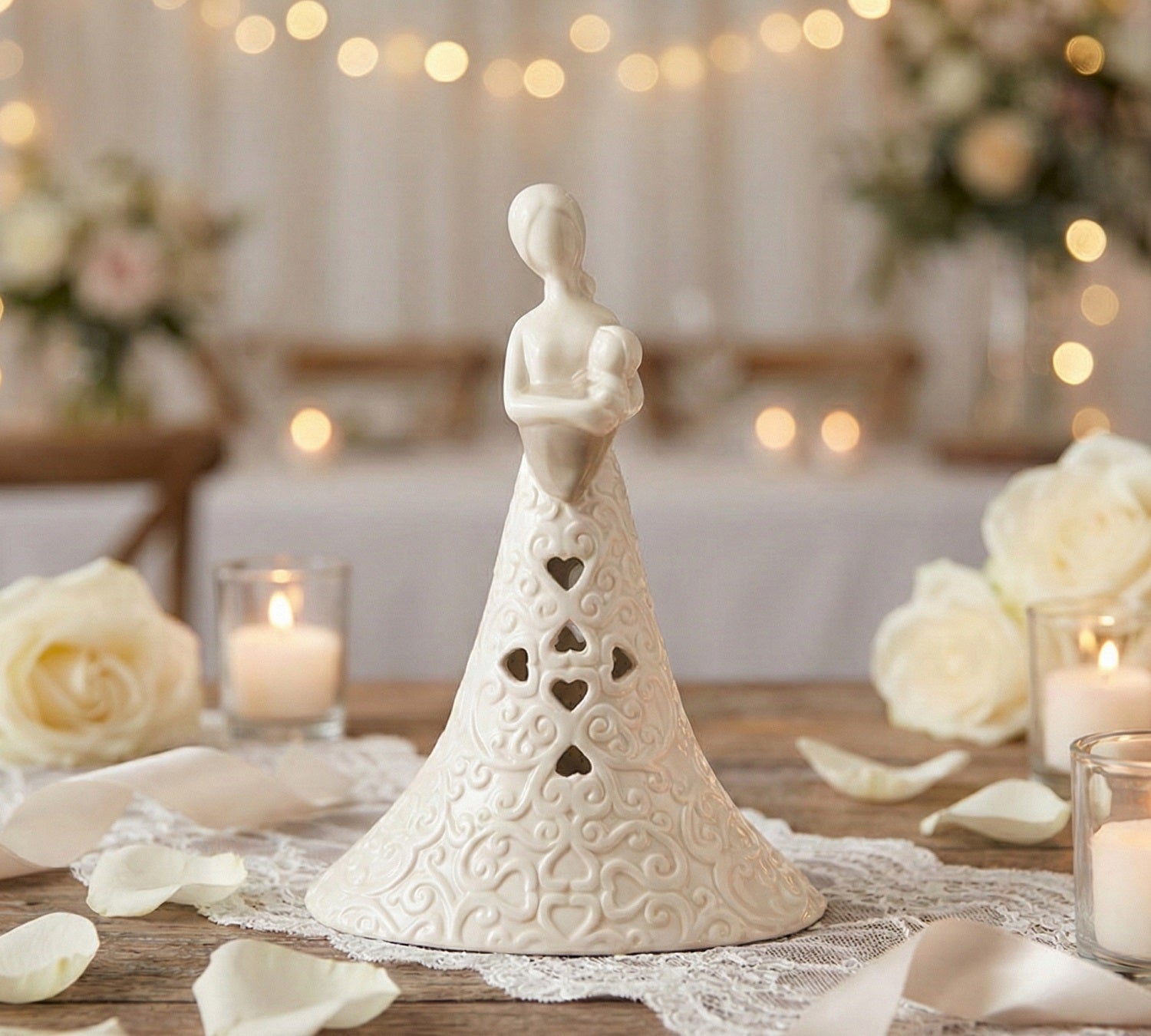Bomboniera matrimonio con led maternità in porcellana bianco e tortora harmony S2493P