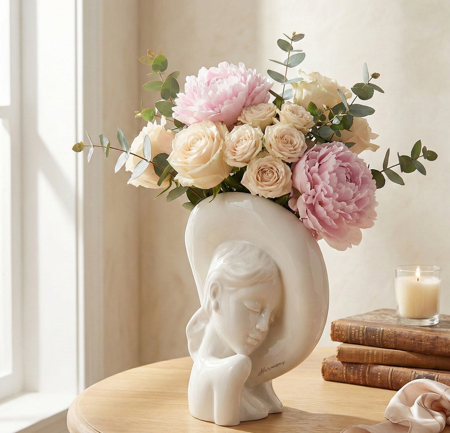 Vaso lady volto con cappello in porcellana bianco harmony S2543P