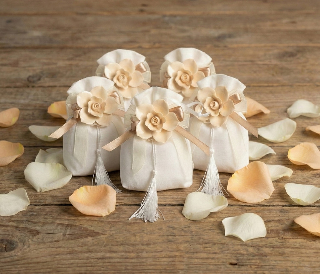 Set sacchetto porta confetti da 5 pz con rosa bomboniera per matrimonio, comunione, cresima, Harmony