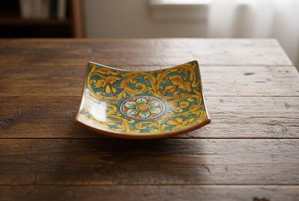 Ceramic empty pockets decorated by hand by Sicilian ceramists gianluca art 26