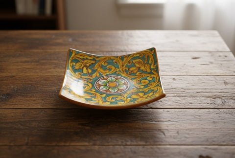 Svuotatasche in ceramica decorata a mano da ceramisti siciliani gianluca art 26