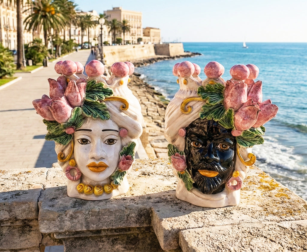 Coppia teste di moro in ceramica siciliana di Caltagirone h30cm art. tulipani rosa