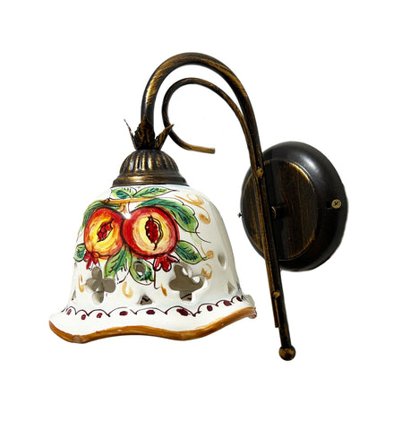 Applique a 1 luce in ceramica siciliana realizzato e decorato artigianalmente dai maestri di santo stefano di camastra art. melograno