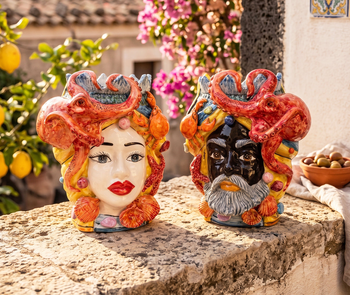 Coppia teste di moro in ceramica Siciliana di Caltagirone decorate a mano pesci H30