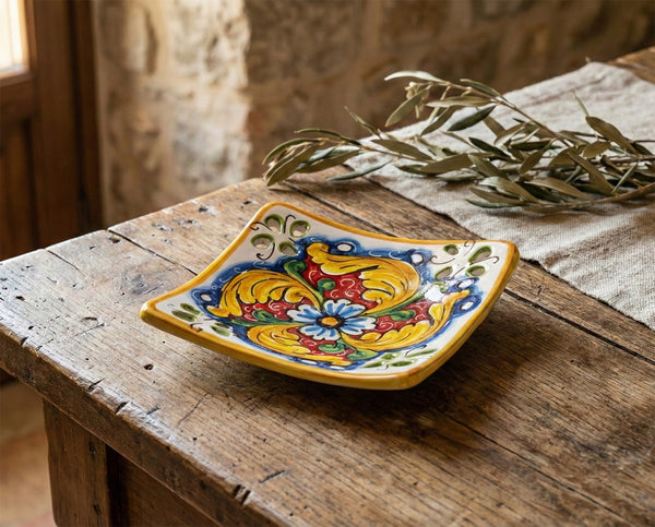 Svuotatasche in ceramica decorata a mano da ceramisti siciliani fiore rosso art 21
