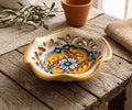 Ciotola piccola in ceramica decorata a mano da ceramisti siciliani fiore rosso art 23