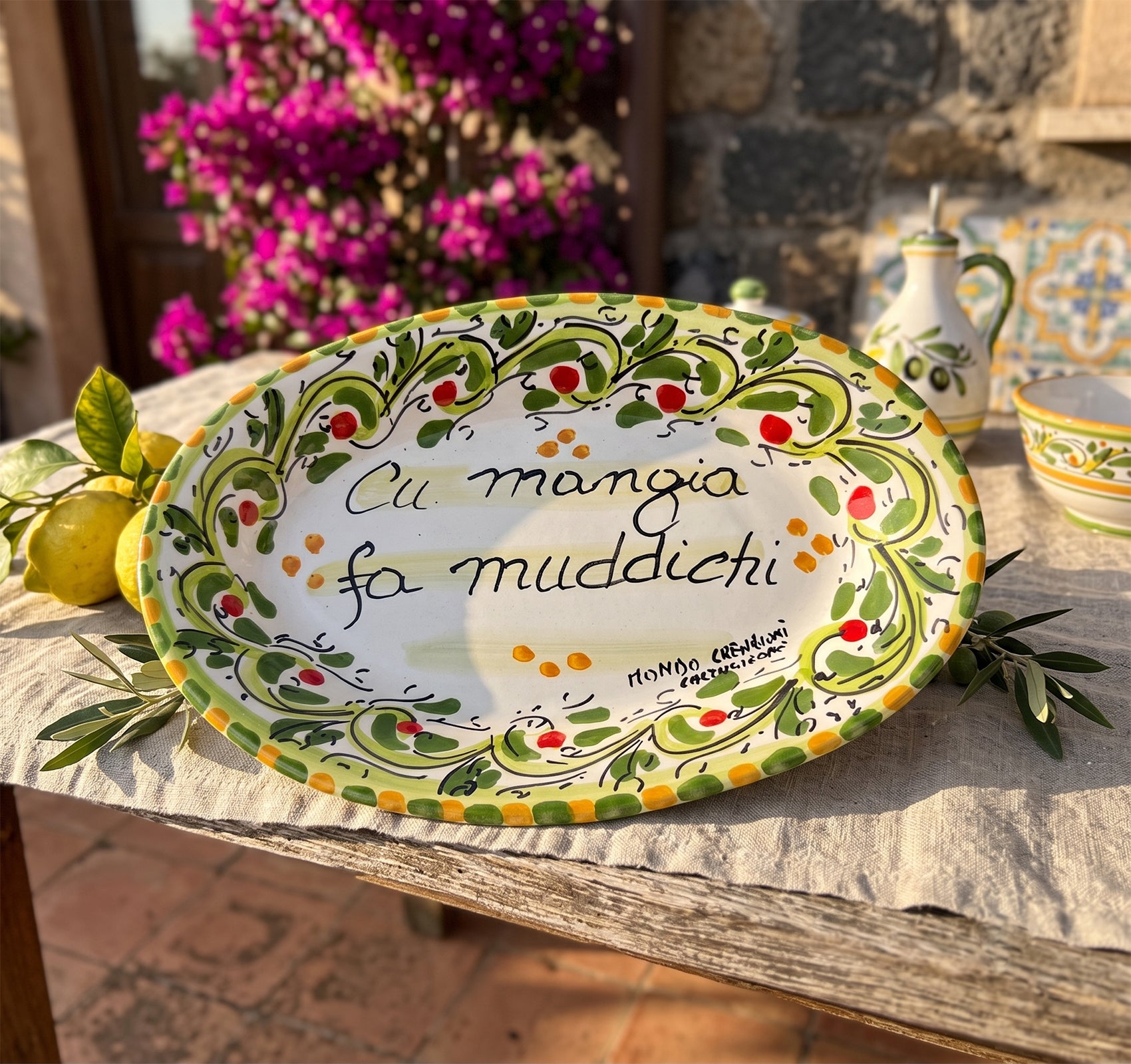 Vassoio proverbio siciliano in ceramica di Caltagirone decorato a mano art 8