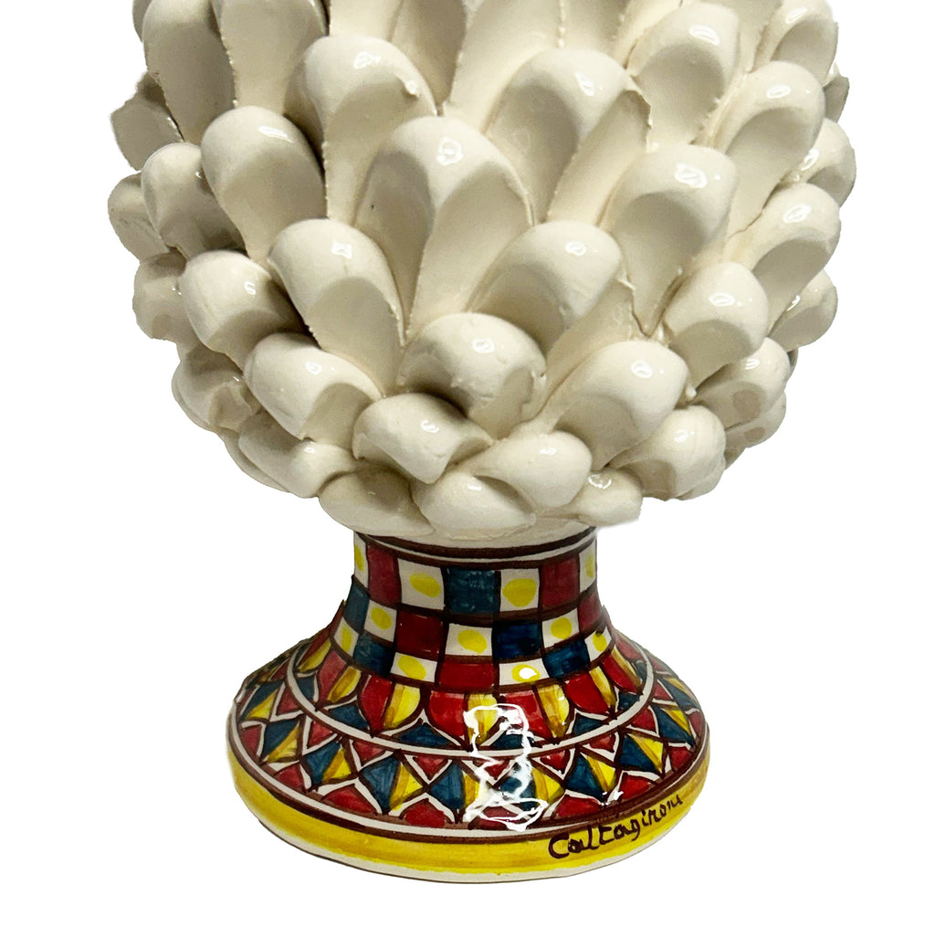 Pigna decorativa in ceramica di Caltagirone dipinta e decorata a mano bianca dec H 25 cm