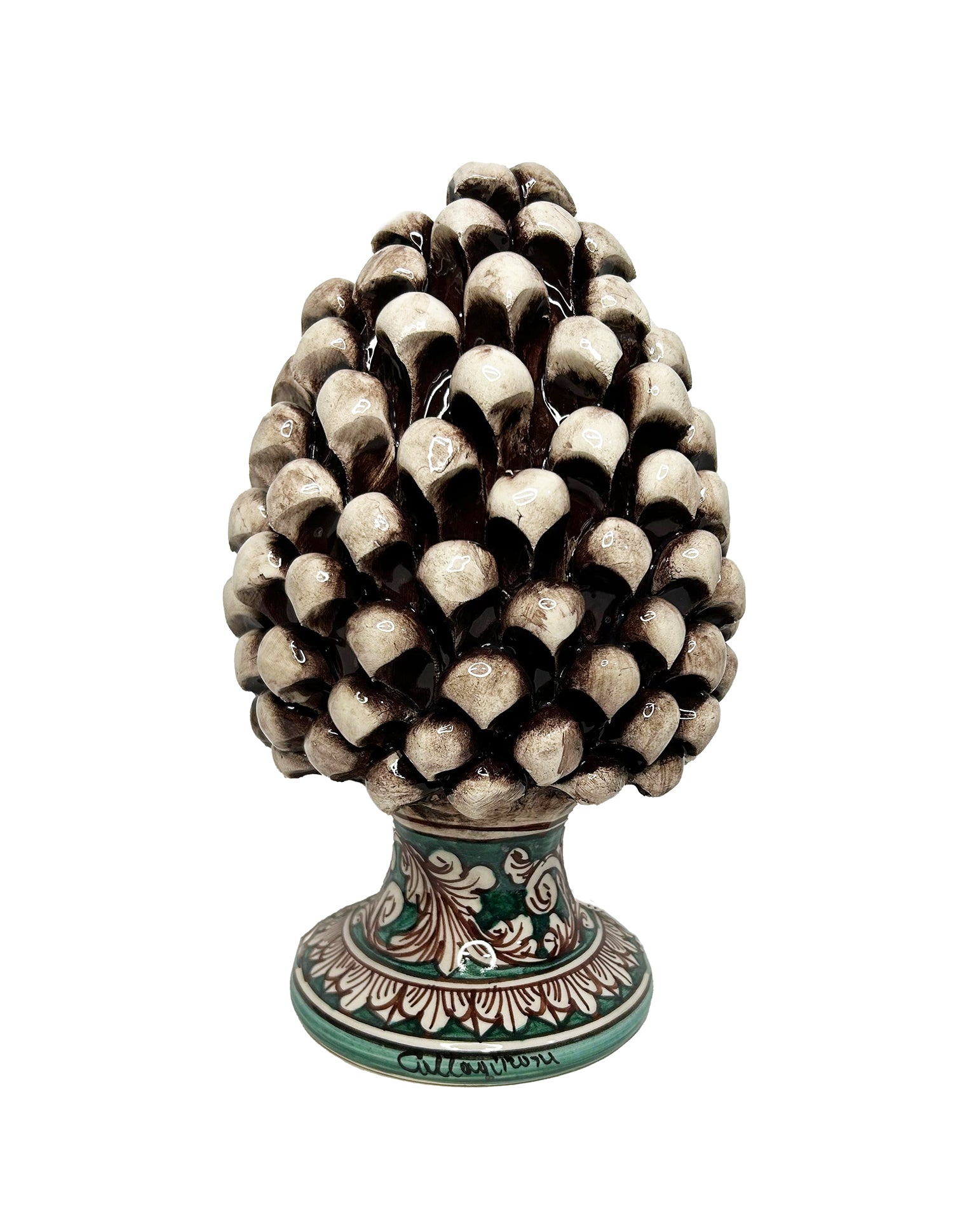 Pigna decorativa in ceramica di Caltagirone dipinta e decorata a mano fumè H 25 cm