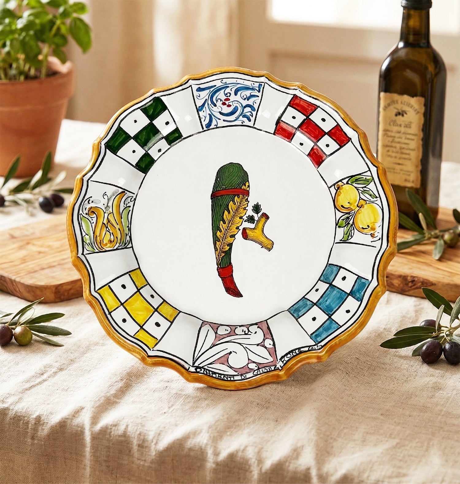 Piatto in Ceramica Decorato a Mano Carte Siciliane Multicolore Stile Tradizionale Siciliano Di Caltagirone Bastoni