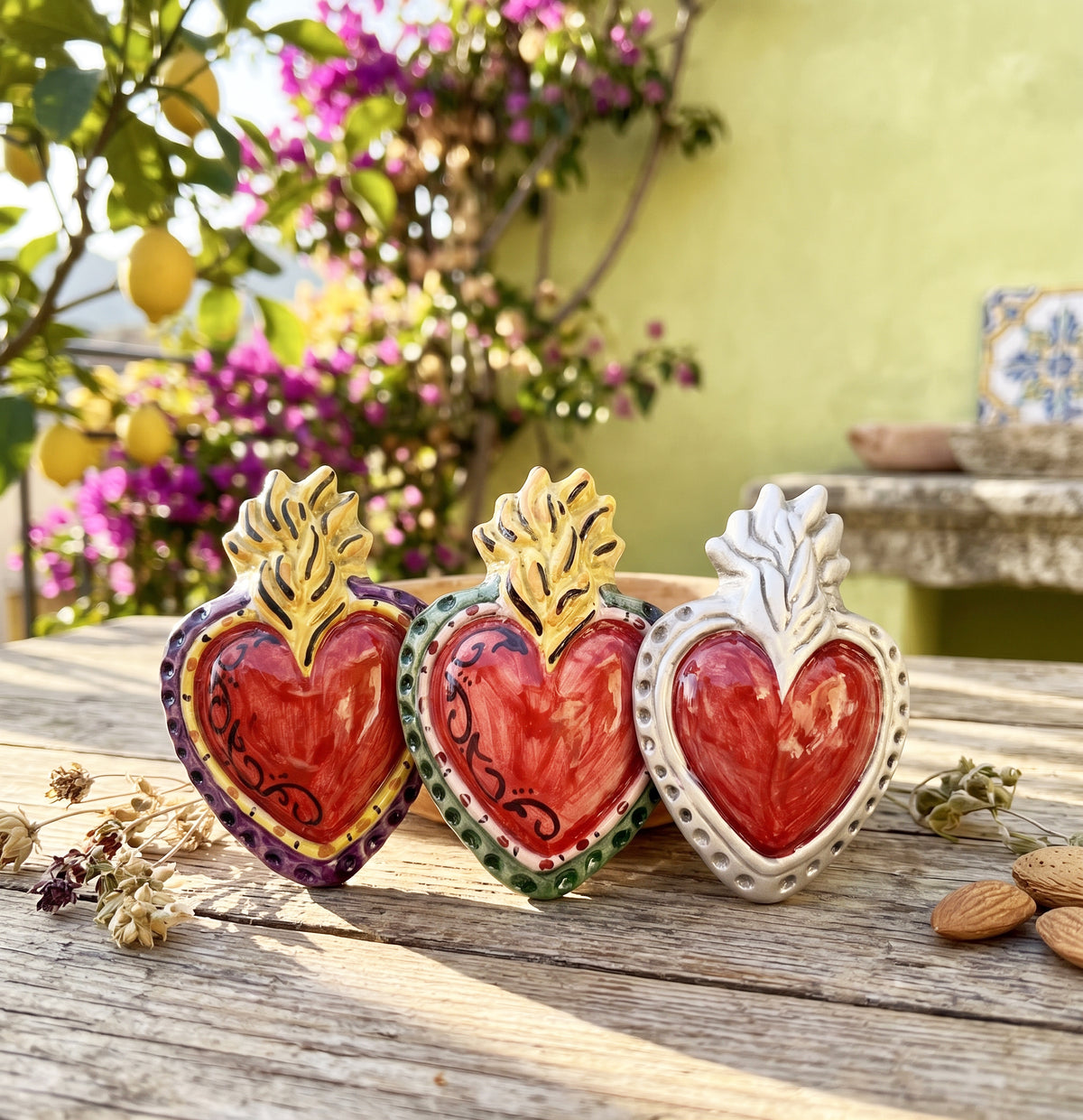 Small hand-crafted Sicilian ceramic Sacred Heart from Caltagirone