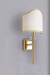 Applique da parete classico a 1 luce in ottone oro lucido e cristalli molati con paralume in tessuto avorio con bordino oro PR 7009/A16
