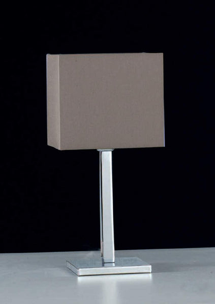Lumetto da comodino moderno a 1 luce in metallo cromo con paralume cubico in tessuto tortora PR 6965/LP