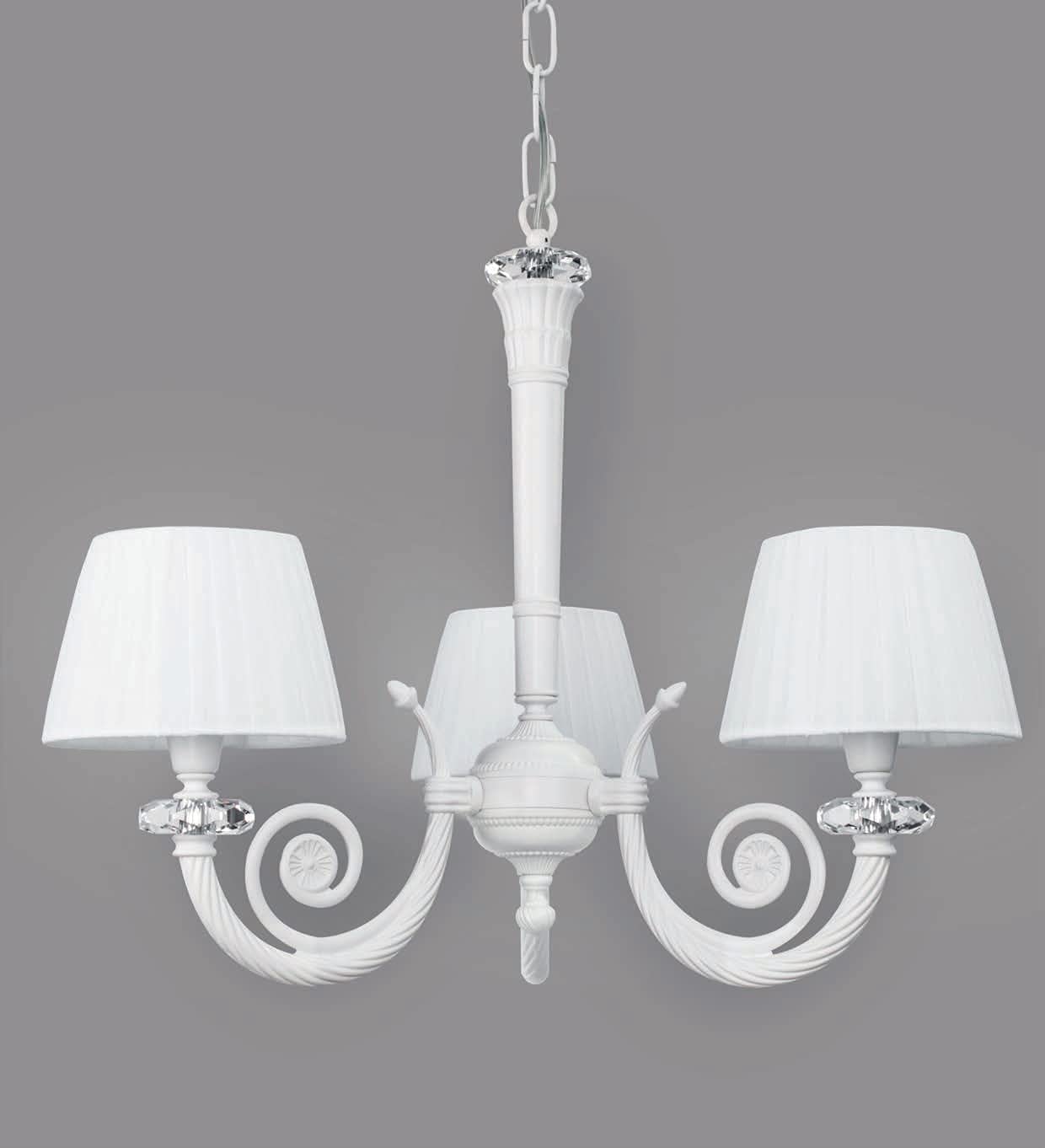 Lampadario moderno a 3 luci in fusione di ottone laccato bianco con cristalli molati trasparenti e paralumi nastrati in crépon bianco PR 7080/3