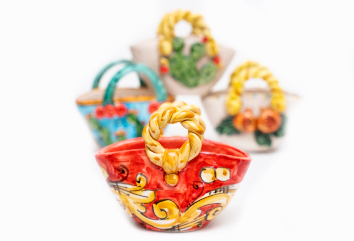 Sicilian basket in Sicilian ceramic from Caltagirone made and decorated by hand by the ceramists of Caltagirone h10cm red 