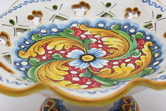 Centrotavola alzata media in ceramica decorata a mano da ceramisti siciliani fiore rosso art 4
